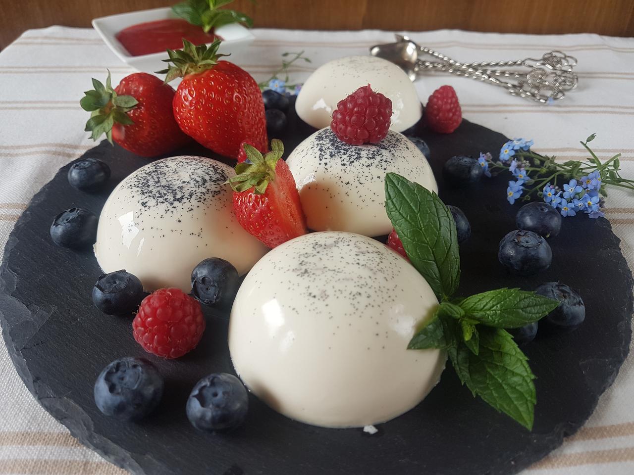 waniliowa panna cotta